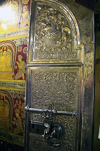 SriLan (738)
